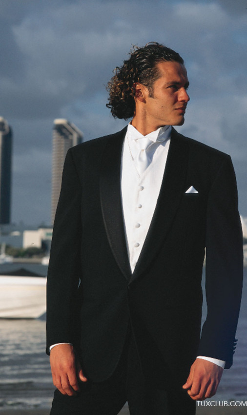 shawl collar tuxedo with tie