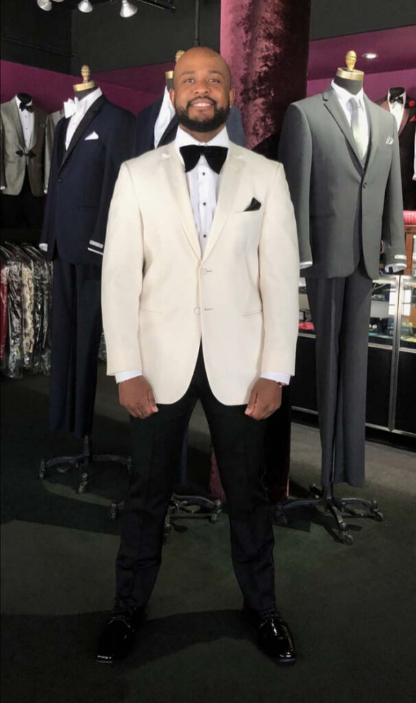 Ivory Notch Lapel Tuxedo